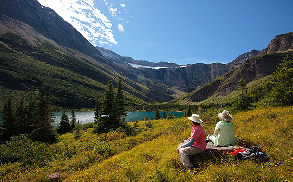 Description: Description: Description: http://www.synergymedia.com/newStuff/IMG_0850bullHeadLake-600.jpg